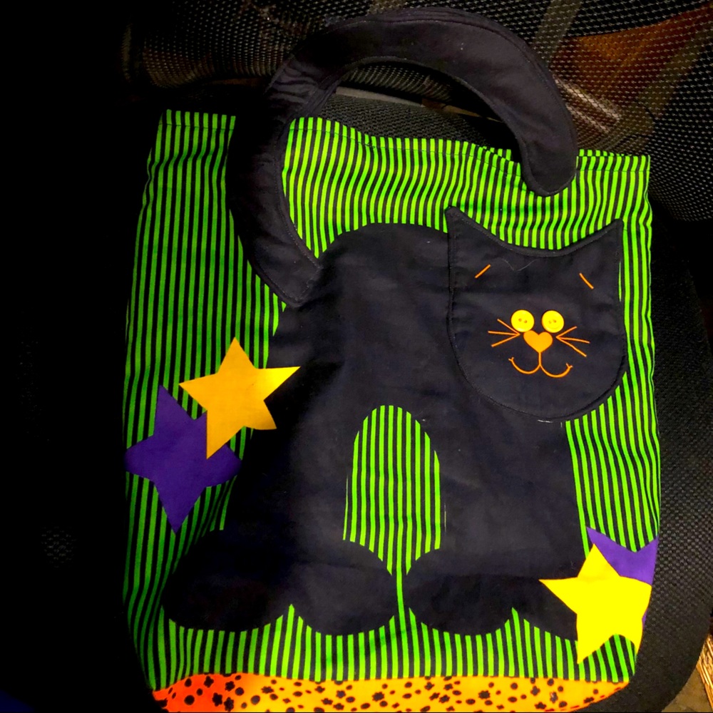 Hand crafted Halloween tote / Trick or Treat bag